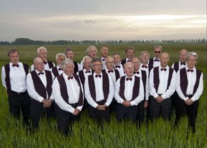 Baaiermer Mannenkoor komt zingen in Oosterwijtwerd en zingt in streektaal